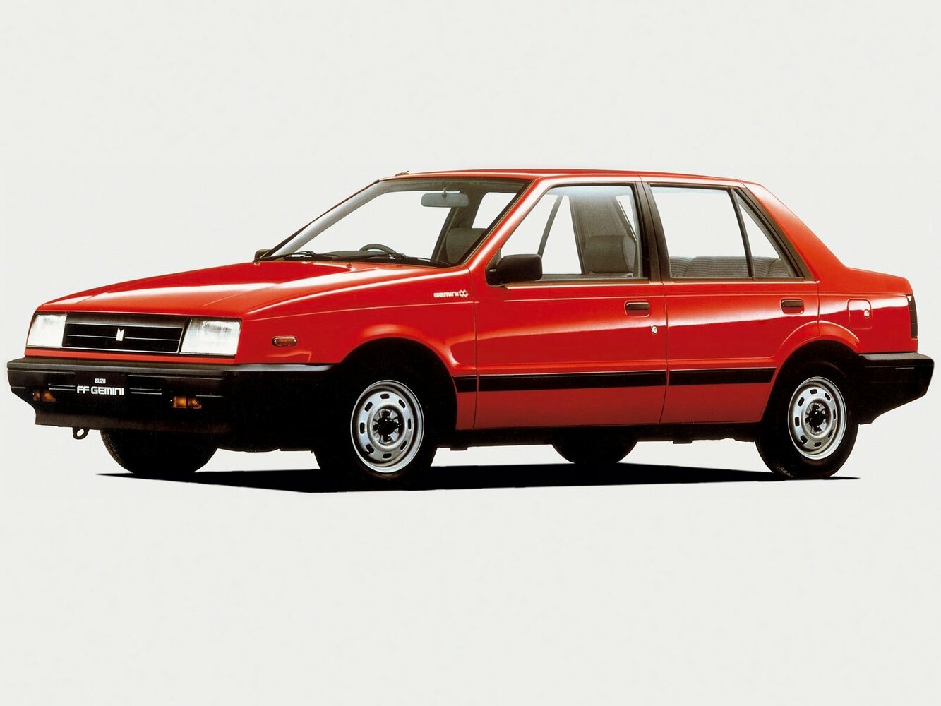 Isuzu Gemini II (1985–1990) · 1.5 AT (120 л.с.)