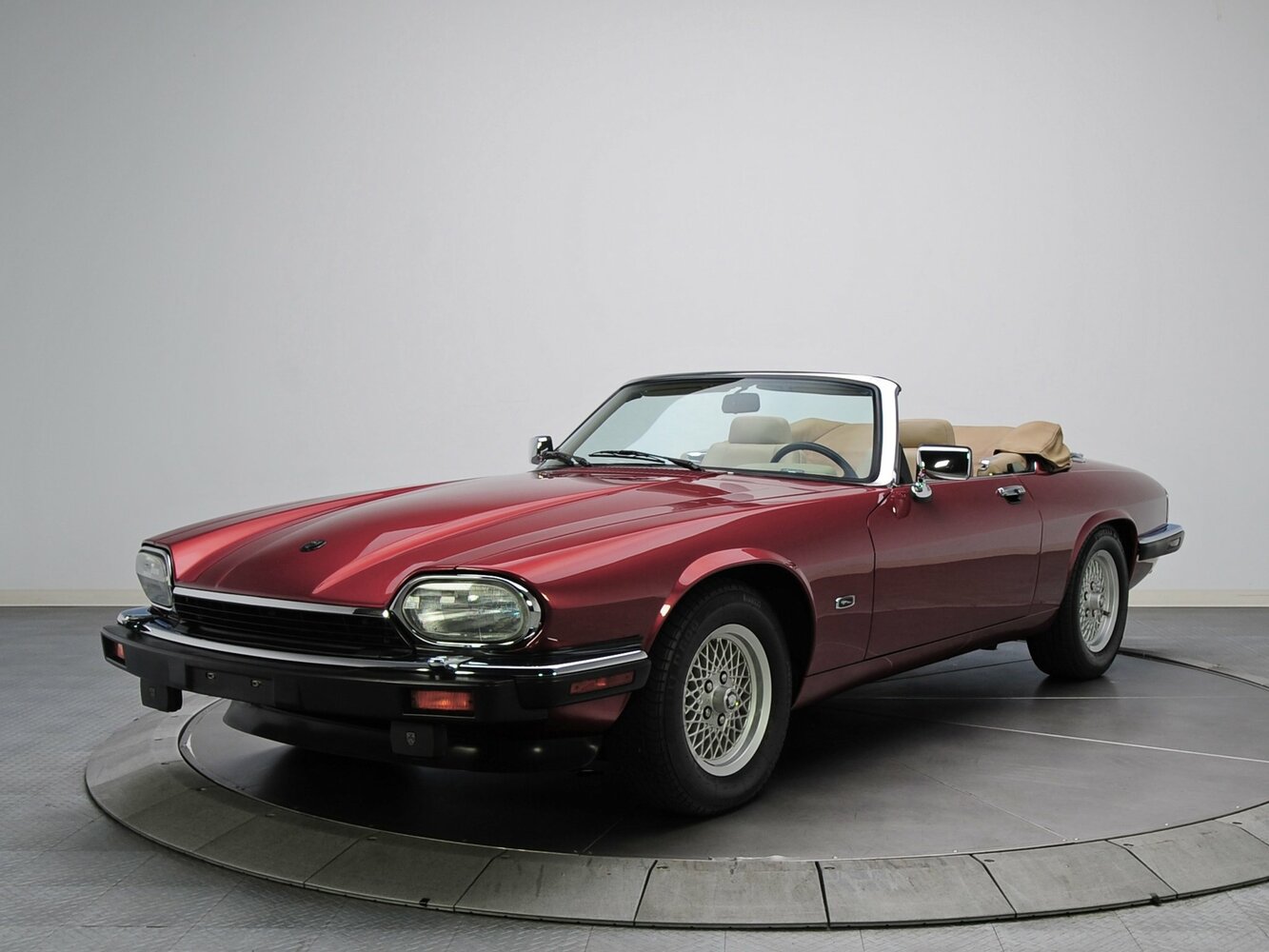 Jaguar XJS Series 3 (1991–1996) · 4.0 AT (233 л.с.)