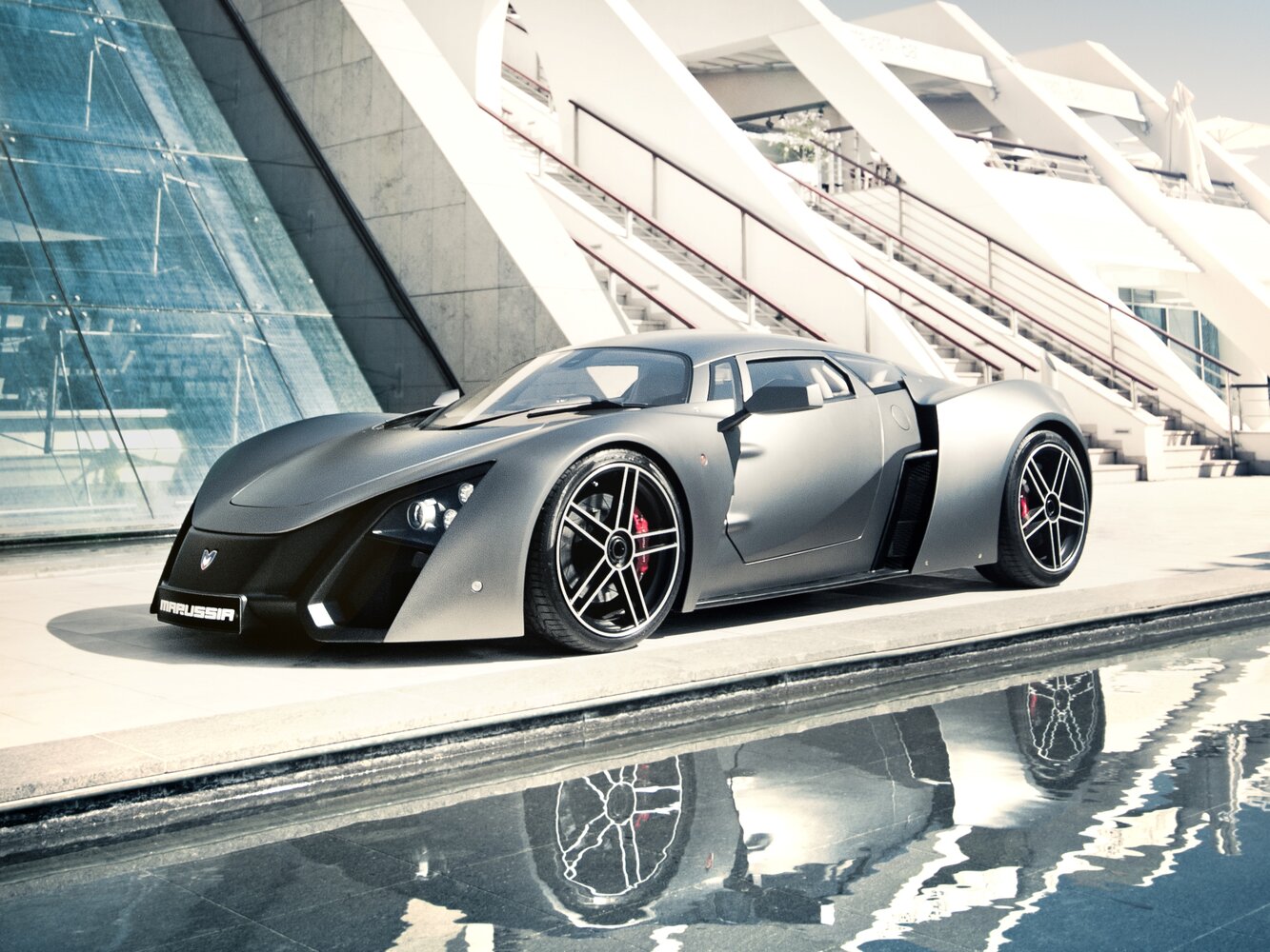 Marussia B2 (2010–2014) · 2.8 AT (420 л.с.)