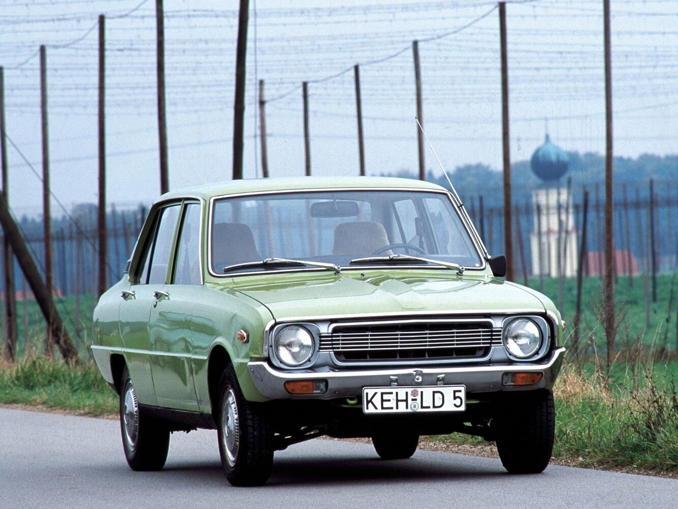 Mazda 1000 (1967–1977) · 1.0 MT (58 л.с.)