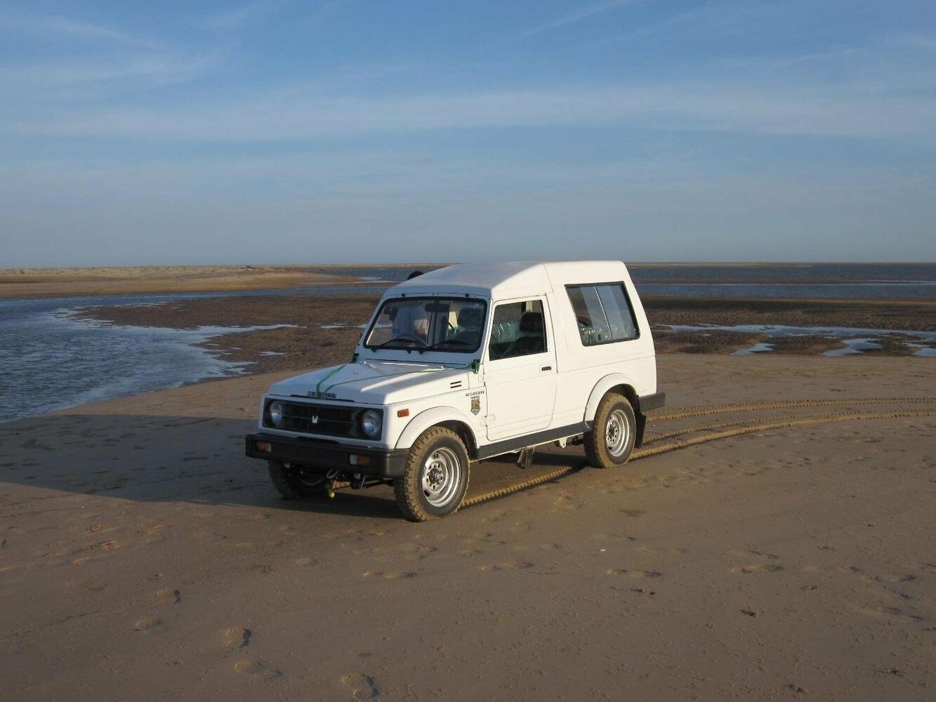 Maruti Gypsy (1983–2019) · 1.3 MT (80 л.с.) 4WD
