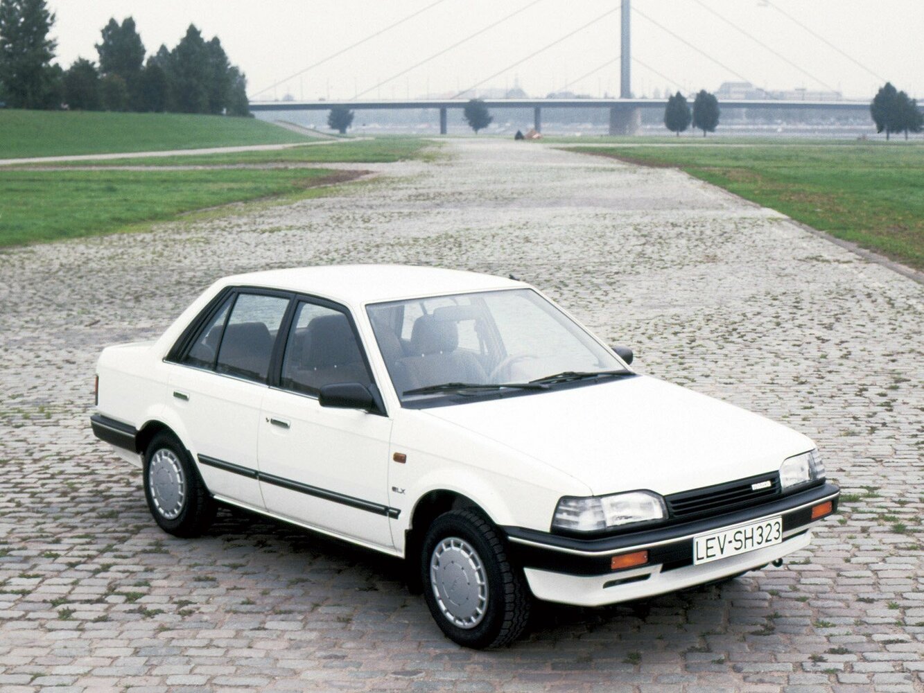 1.7d MT (54 л.с.)