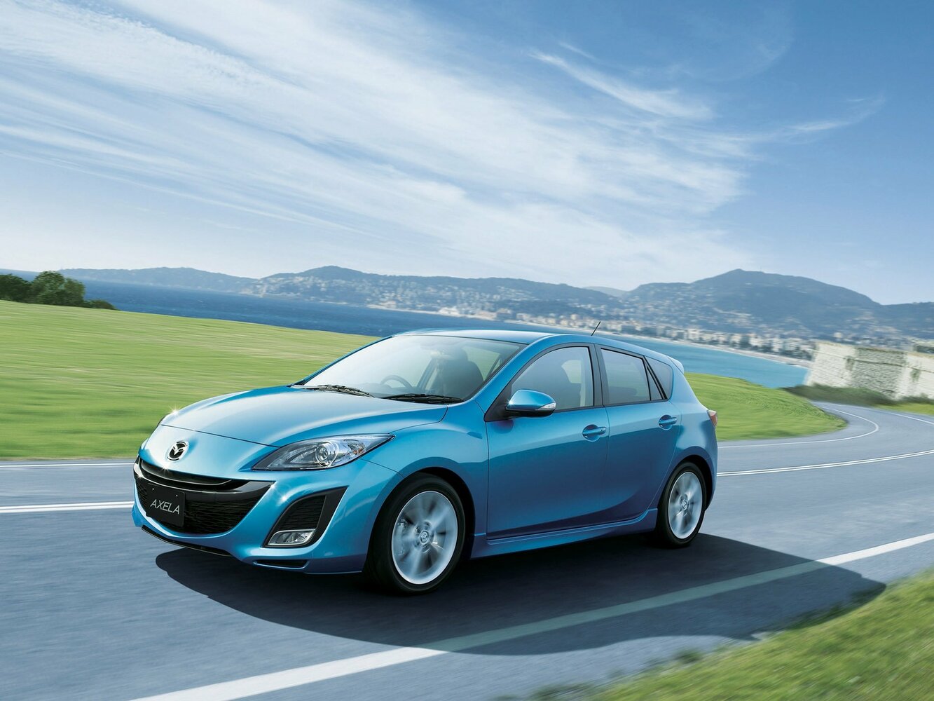 Mazda Axela II (2009–2013) · 2.0 AT (150 л.с.)