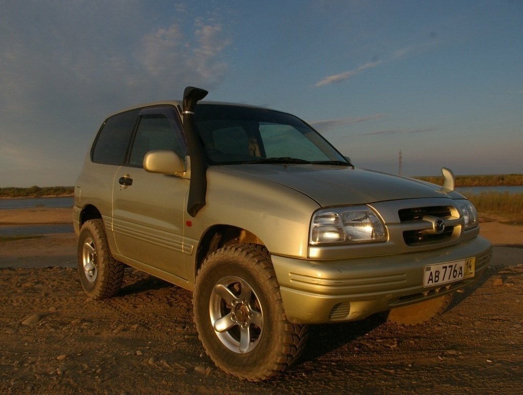 Mazda Proceed Levante II (1997–2001) · 2.0 AT (140 л.с.) 4WD