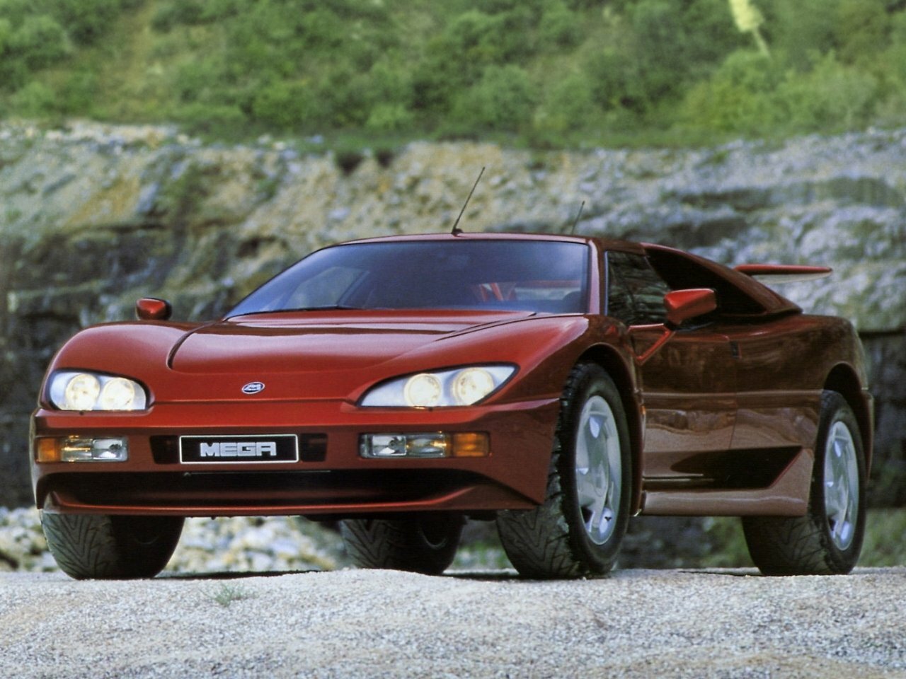 Mega Track (1992–2000) · 6.0 AT (394 л.с.) 4WD