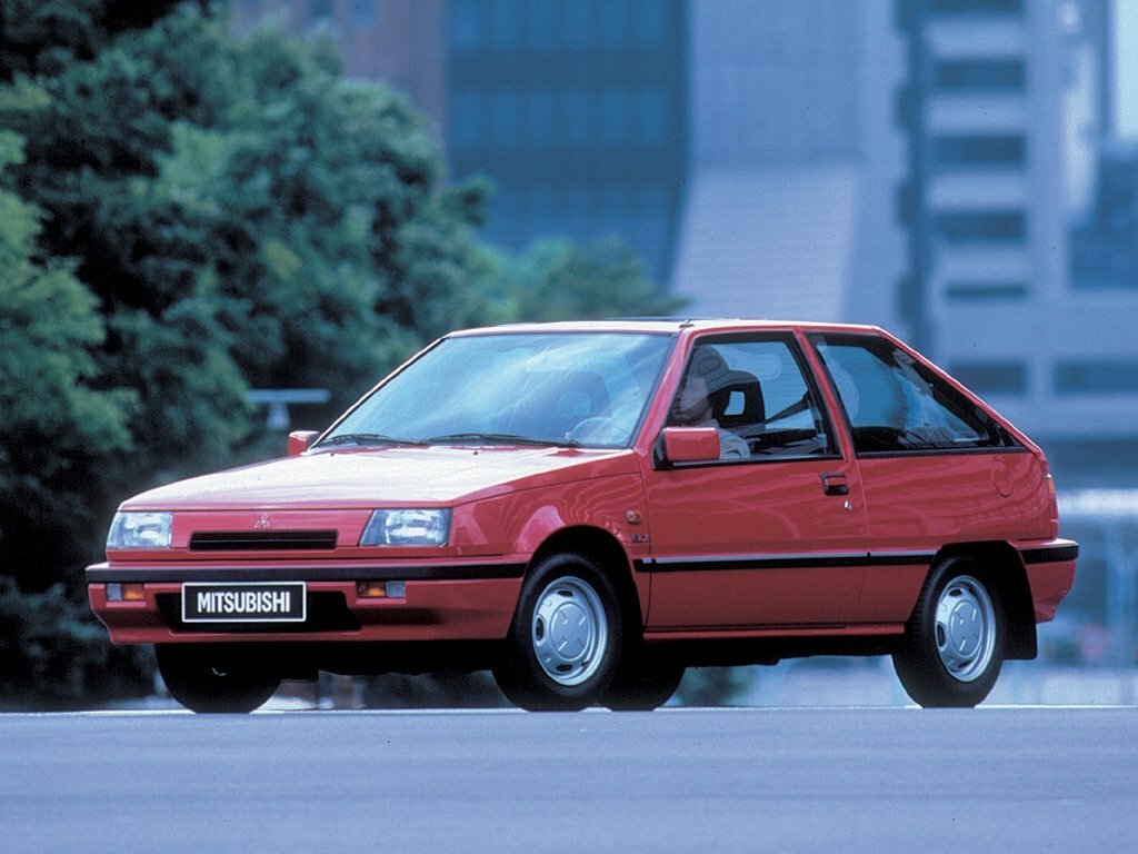 Mitsubishi Colt II (C10) (1984–1988) · 1.2 MT (55 л.с.)