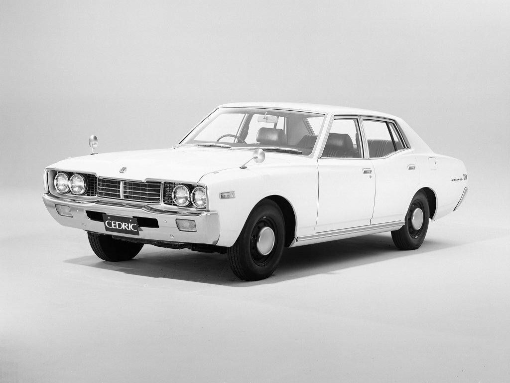 Nissan Cedric IV (330) (1975–1979) · 2.0 MT (115 л.с.)