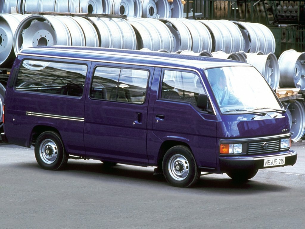 Nissan Urvan III (E24) (1986–2001) · 2.7d MT (85 л.с.)