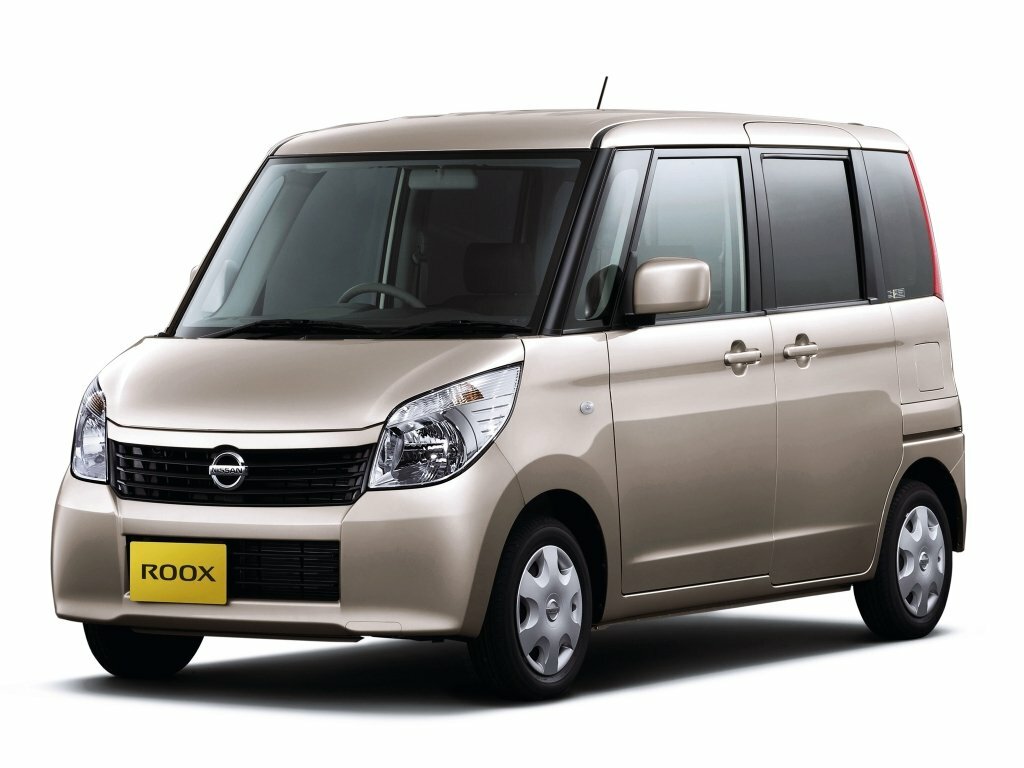 Nissan Roox I (2009–2013) · 0.7 CVT (64 л.с.) 4WD