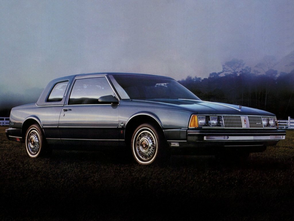 Oldsmobile Ninety-Eight X (1985–1990) · 3.8 AT (125 л.с.)