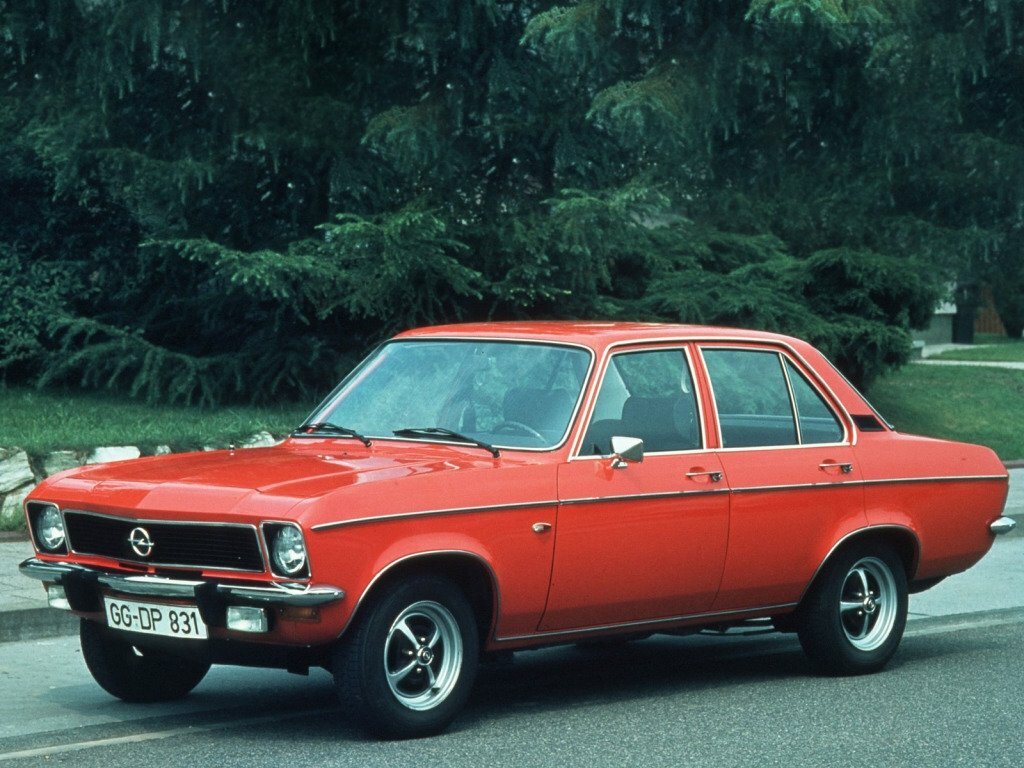 Opel Ascona A (1970–1975) · 1.6 MT (75 л.с.)
