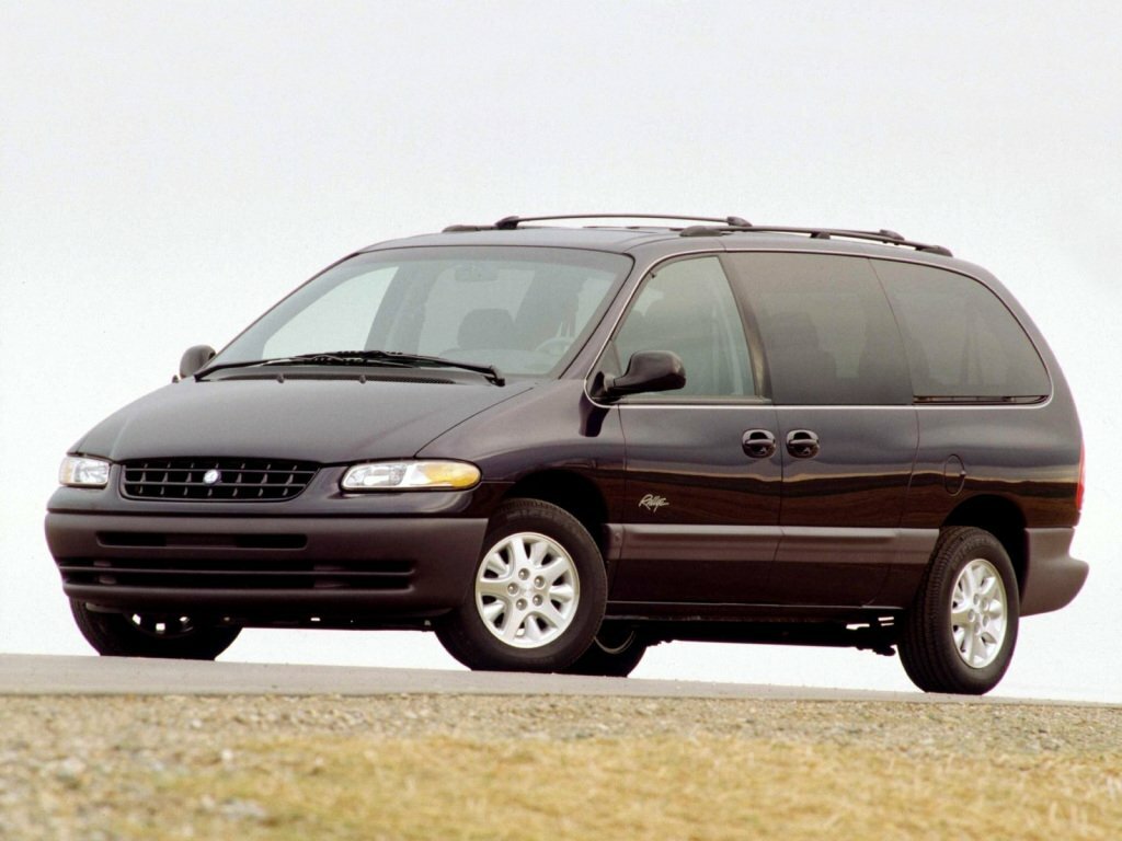 Plymouth Voyager III (1995–2000) · Grand 2.4 AT (150 л.с.)