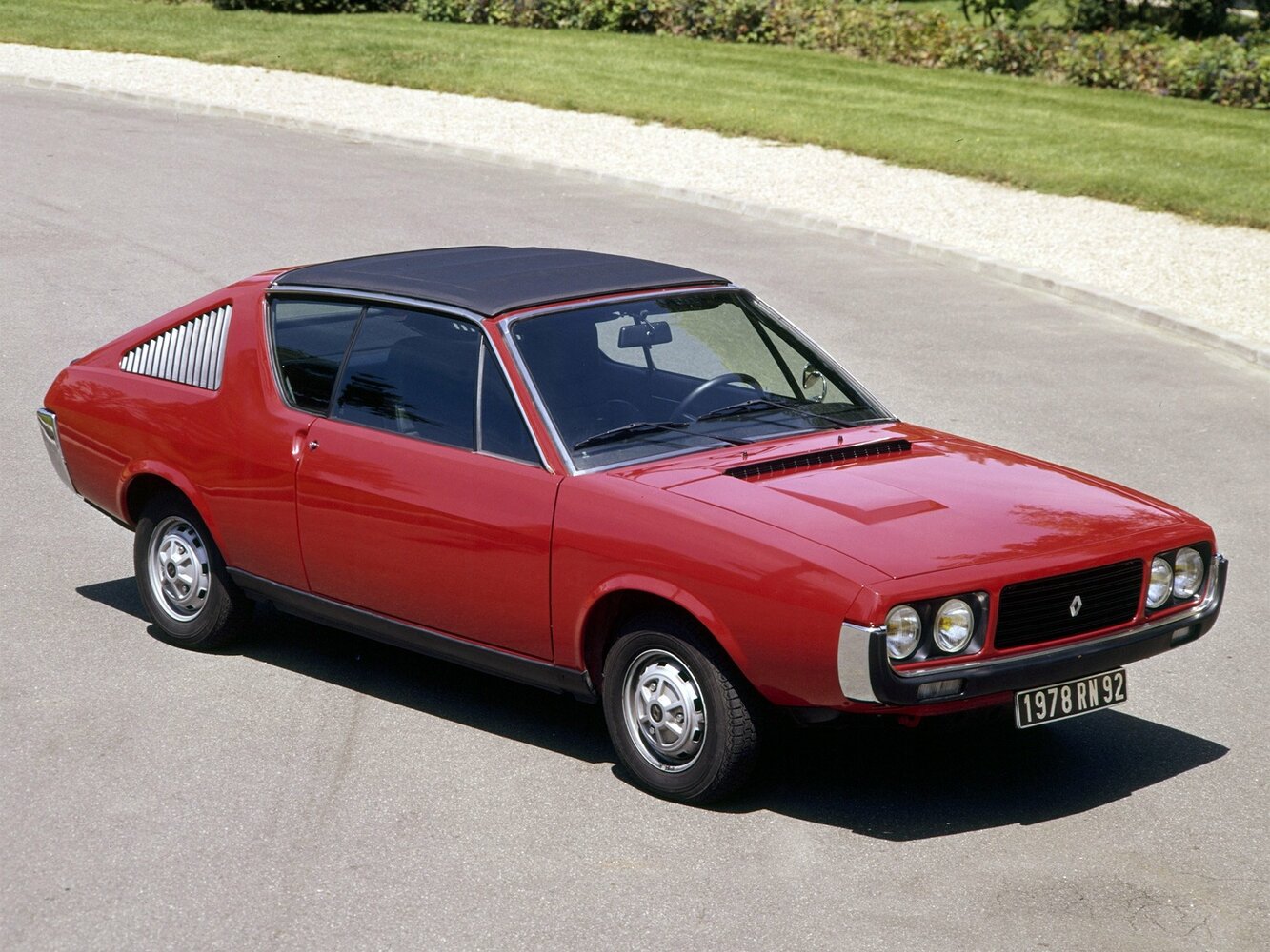 Renault 17 (1972–1980) · 1.7 MT (109 л.с.)