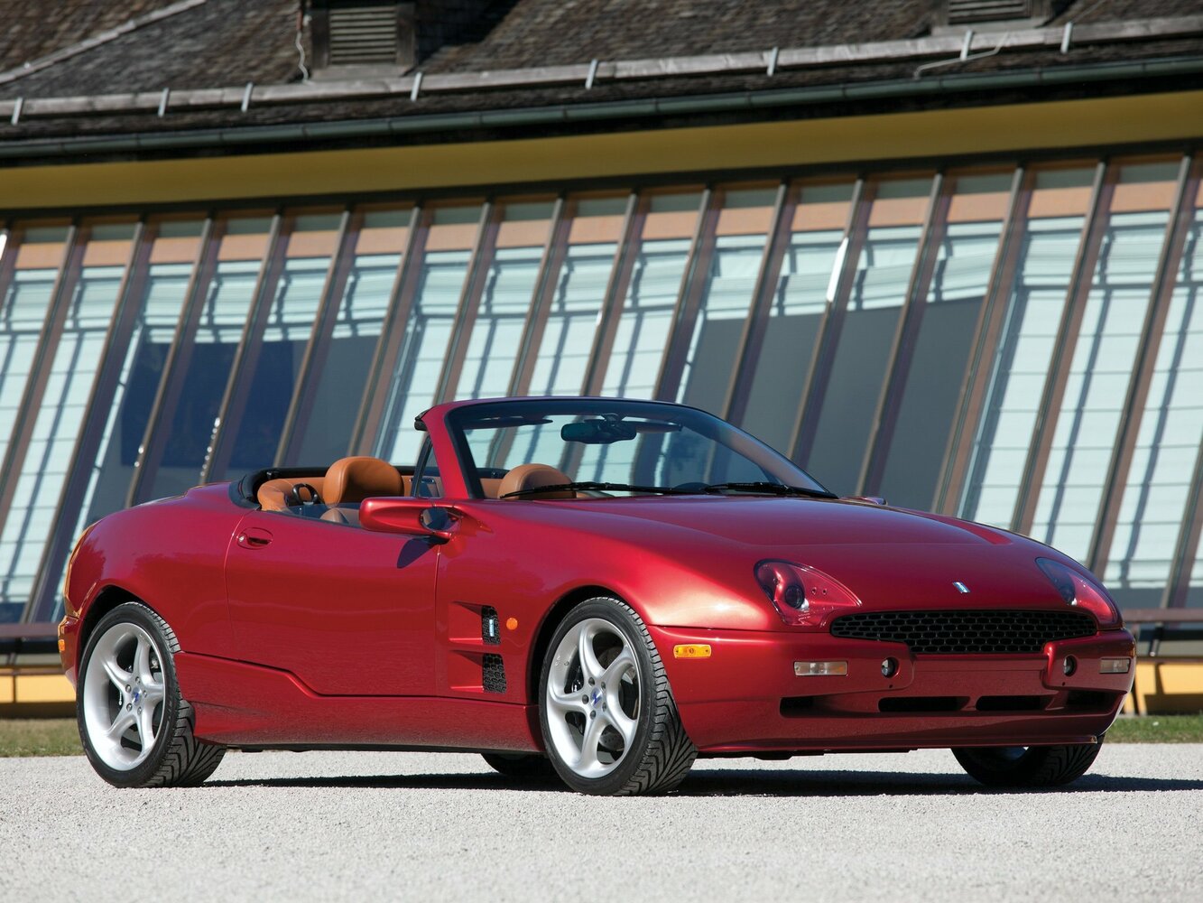 Qvale Mangusta (1999–2002) · 4.6 MT (322 л.с.)
