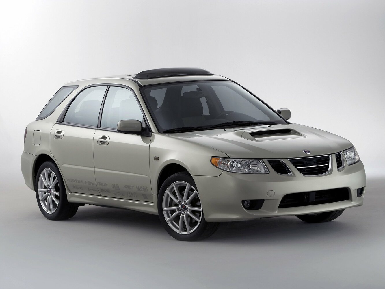 Saab 9-2X (2004–2006) · 2.0 MT (227 л.с.) 4WD