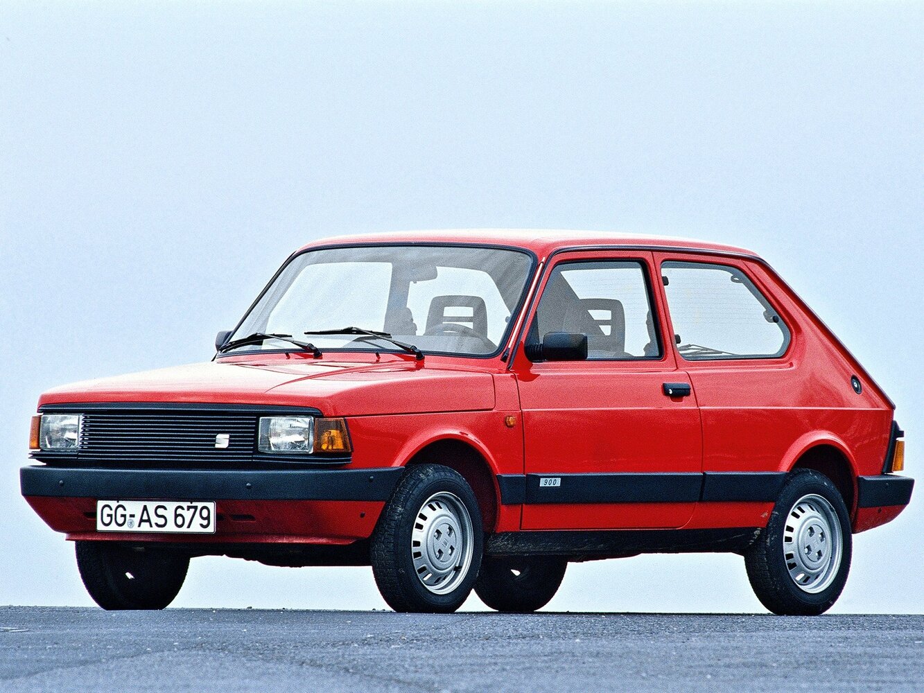 SEAT Fura (1982–1986) · 0.9 MT (44 л.с.)