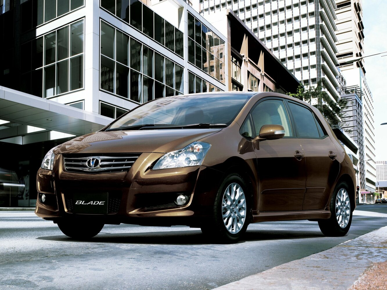 Toyota Blade I (E150) (2006–2009) · 3.5 AT (280 л.с.)