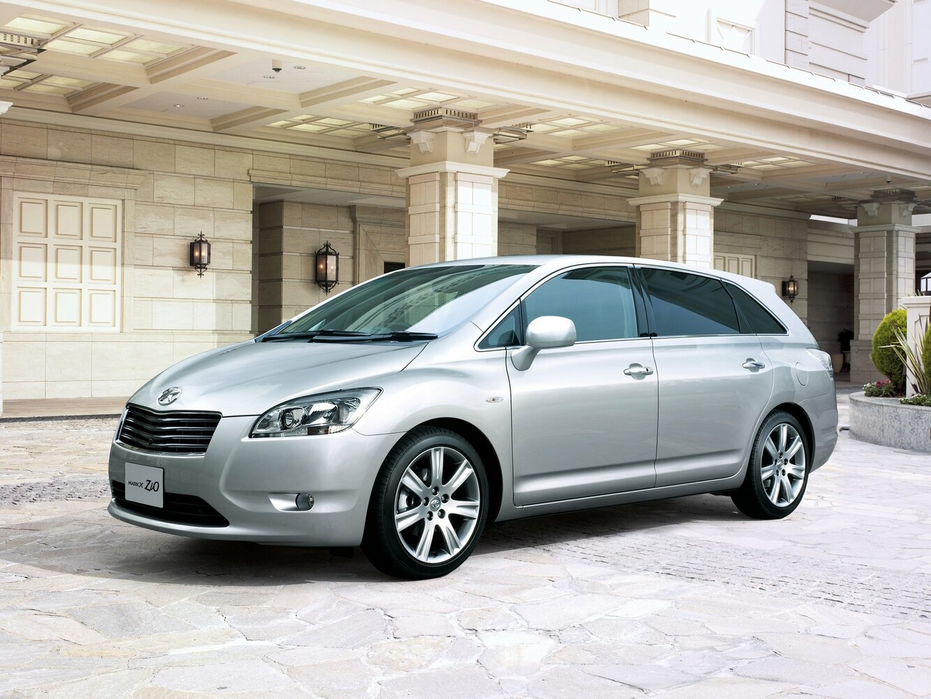 Toyota Mark X ZiO (2007–2013) · 2.4 CVT (167 л.с.)