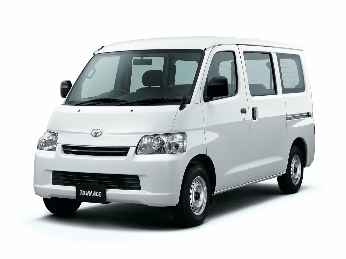 Toyota Town Ace IV (2007–2020) · 1.5 AT (97 л.с.) 4WD