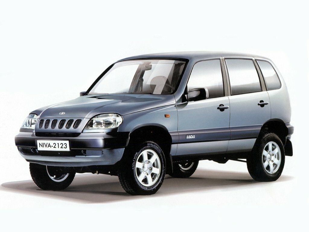 Lada (ВАЗ) 2123 (1998–2002) · 1.7 MT (79 л.с.) 4WD