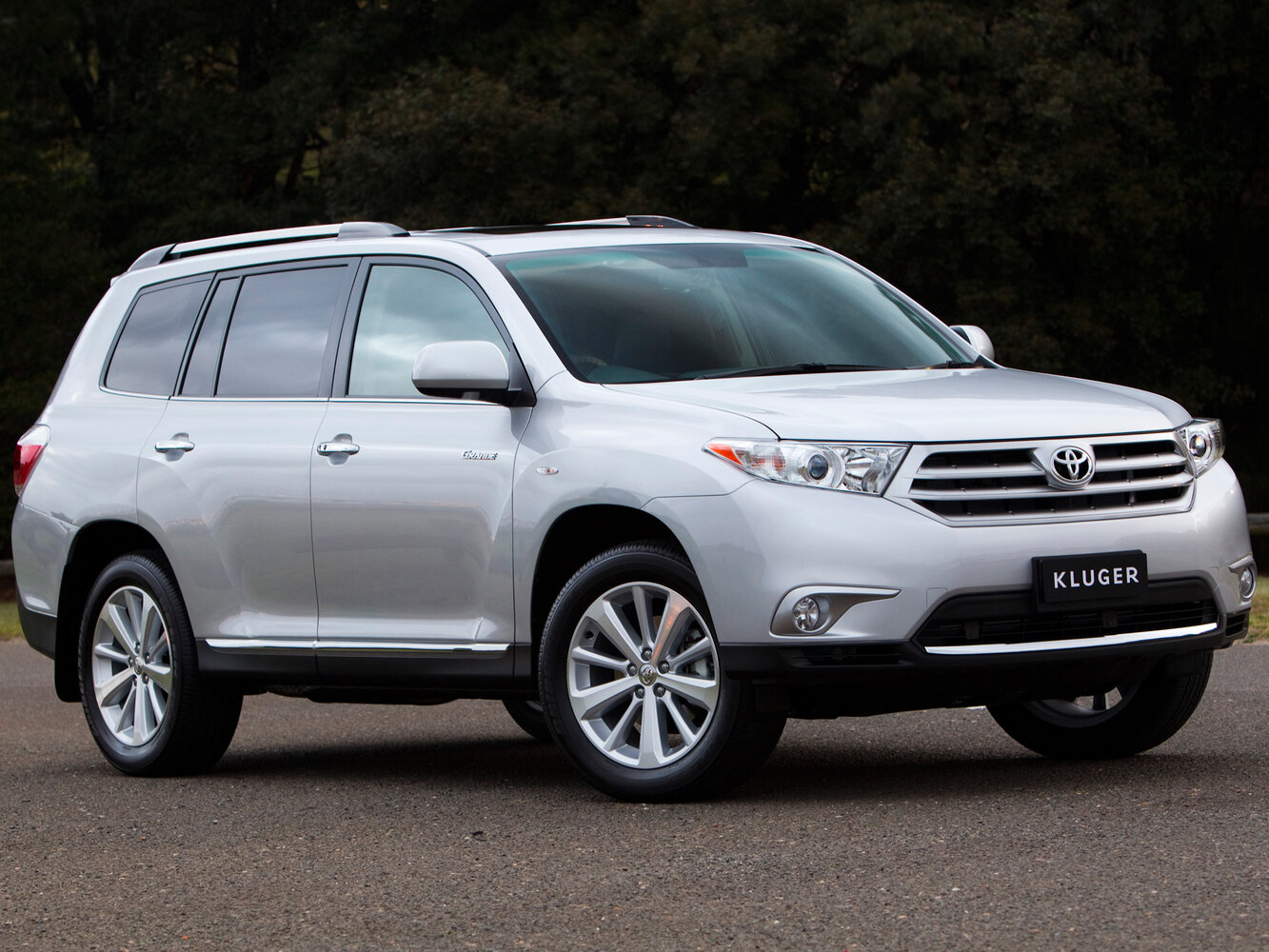 Toyota Kluger II (XU40) Рестайлинг (2010–2013) · 2.7 AT (187 л.с.)