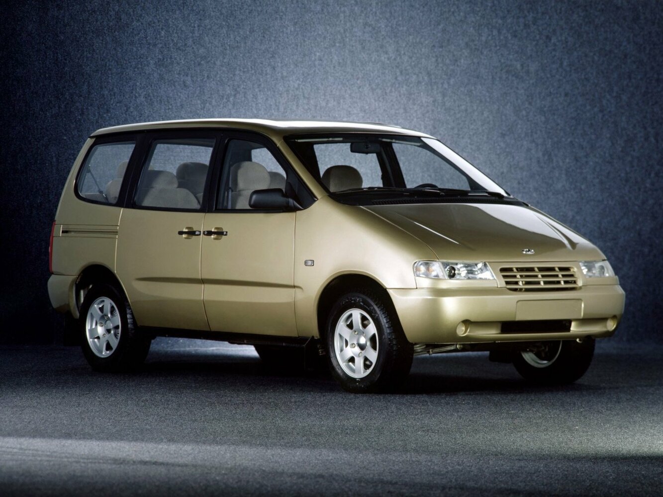 Lada (ВАЗ) 2120 Надежда I Рестайлинг (2002–2006) · 1.7 MT (79 л.с.) 4WD