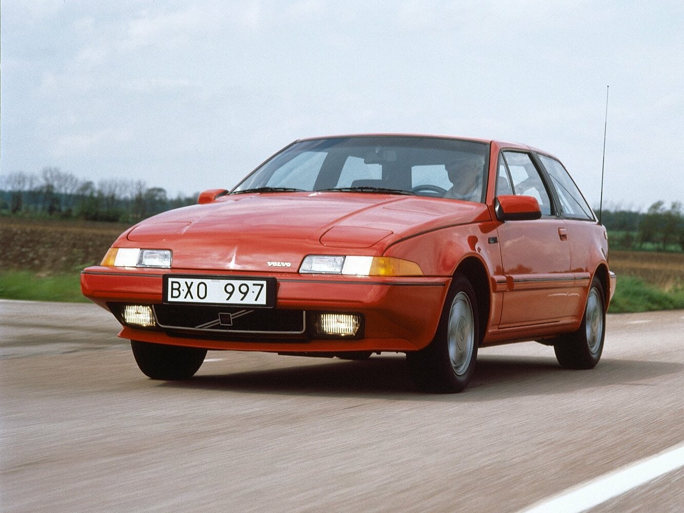 Volvo 480 (1986–1996) · 1.7 MT (109 л.с.)