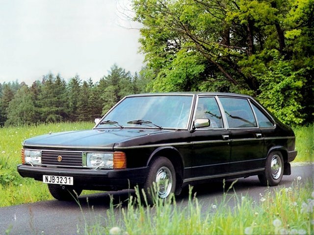 Tatra T613 (1973–1996) · 613-4 3.5 MT (200 л.с.)