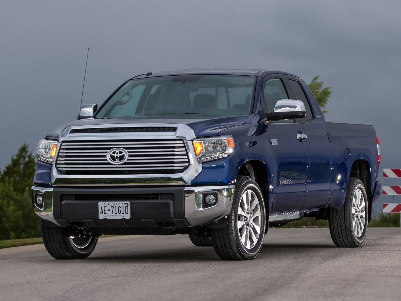Toyota Tundra II Рестайлинг (2013–2021) · Double Cab 4.0 AT (270 л.с.)