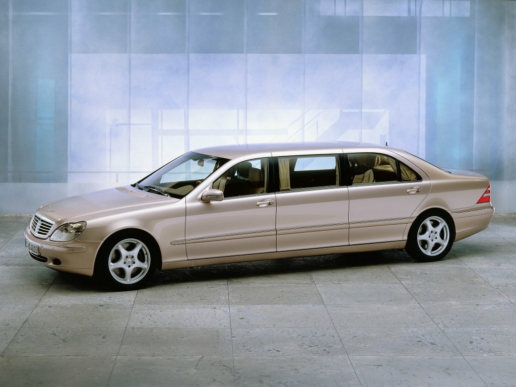 Pullman 5.0 AT (306 л.с.)