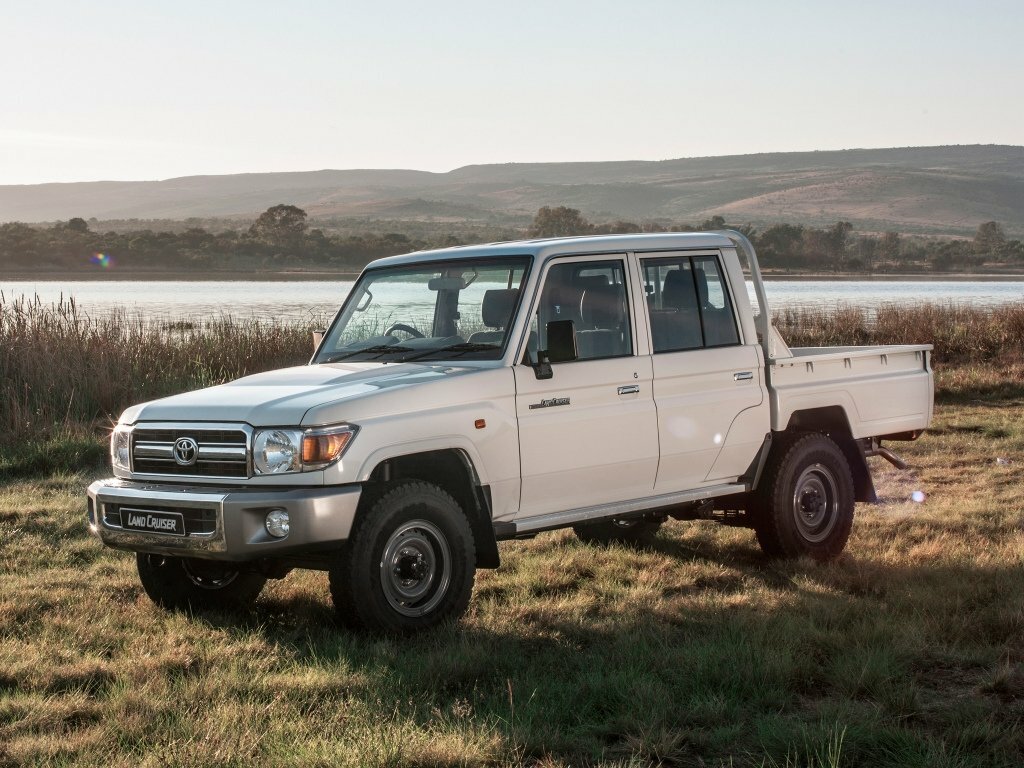 79 4.2d MT (131 л.с.) 4WD