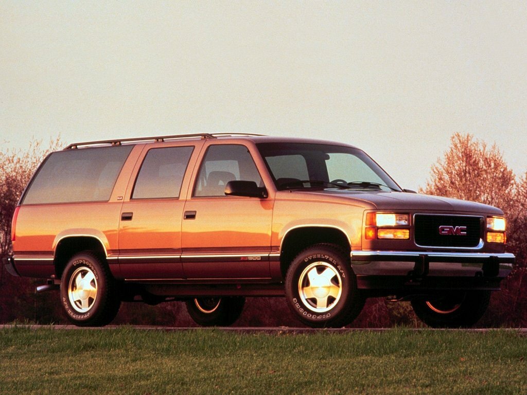 GMC Suburban (1992–1999) · 5.7 AT (200 л.с.) 4WD