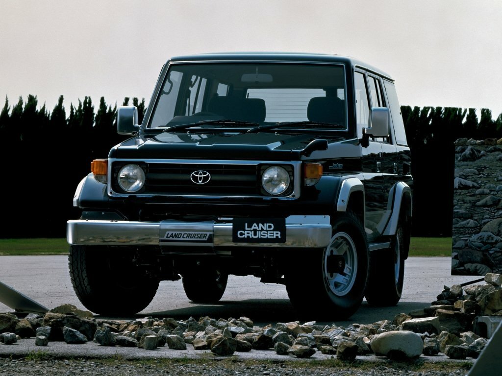 2.5d MT (86 л.с.) 4WD