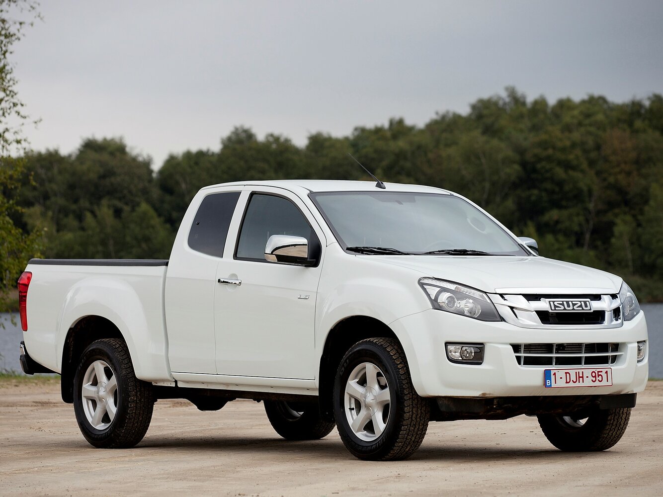 2.5d MT (136 л.с.) 4WD