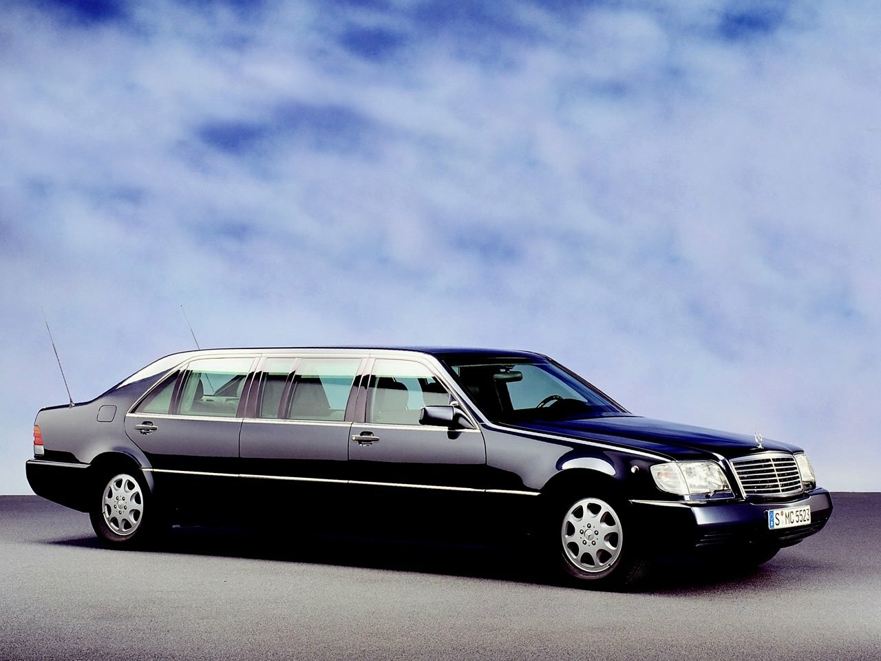 Pullman 6.0 AT (394 л.с.)