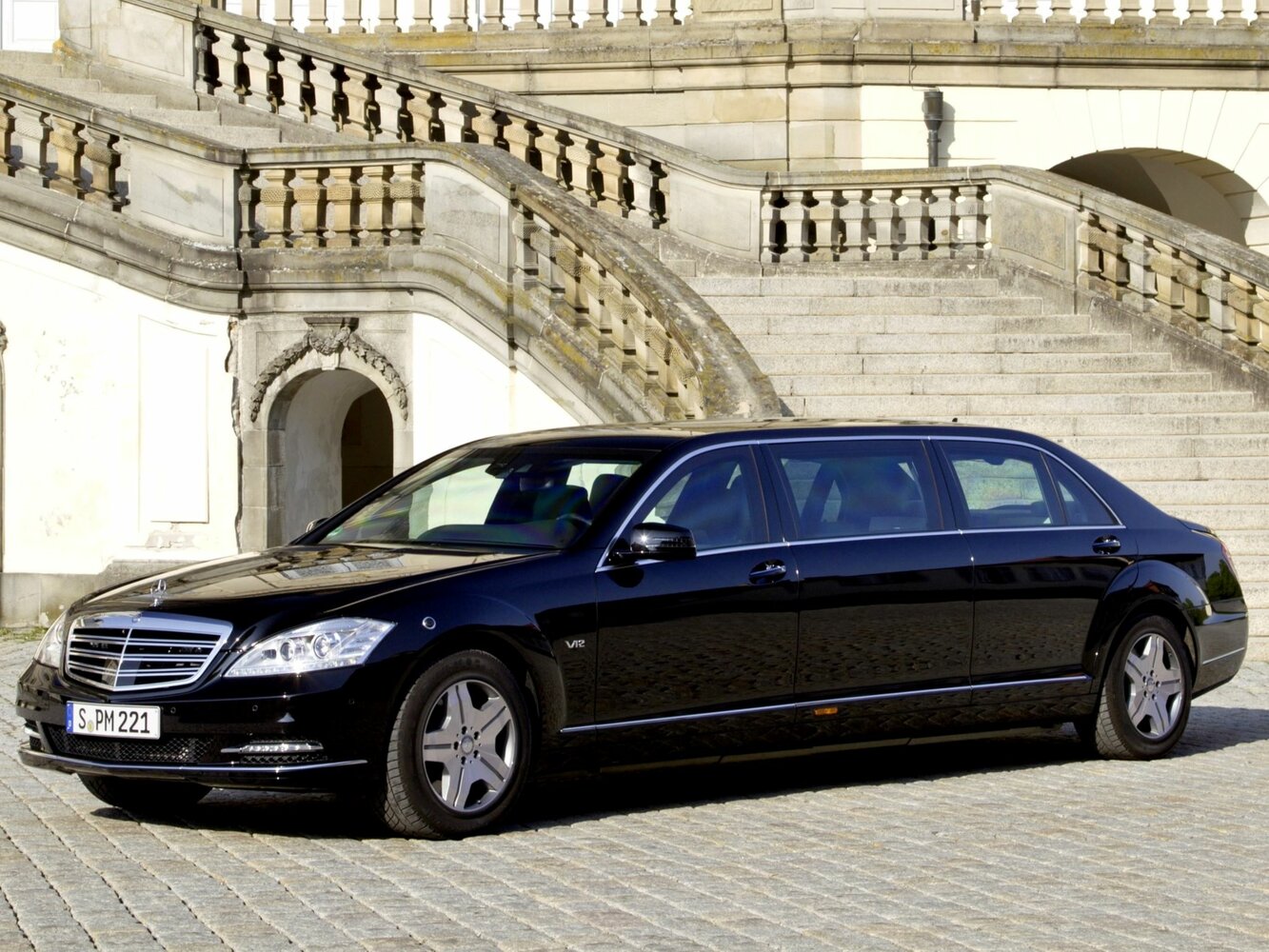 Mercedes-Benz S-Класс V (W221) Рестайлинг (2009–2013) · Pullman 5.5 AT (517 л.с.)
