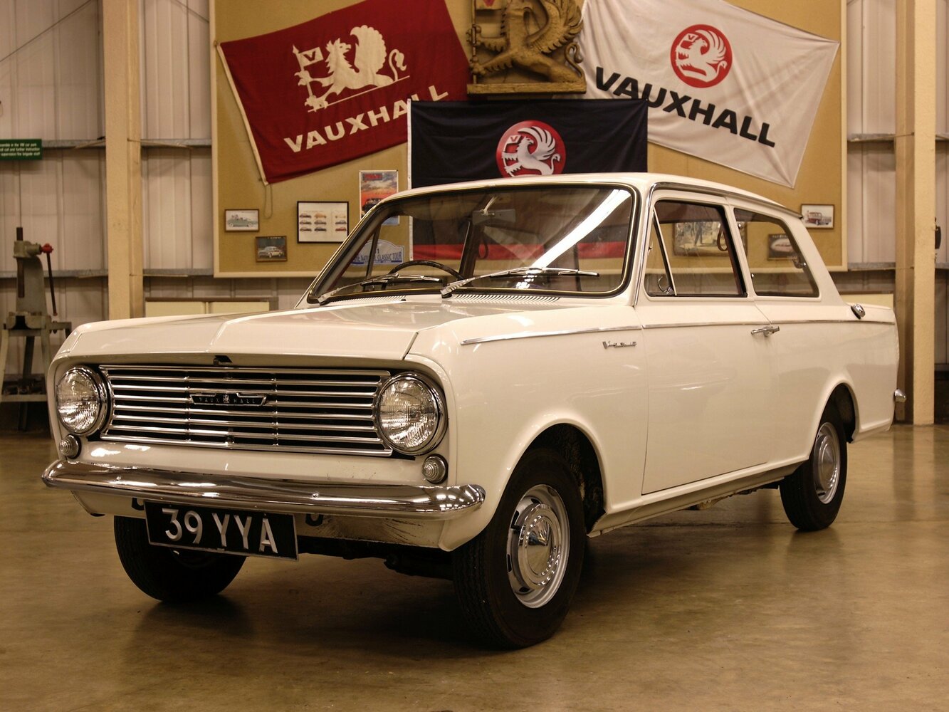 Vauxhall Viva HA (1963–1966) · 1.1 MT (45 л.с.)