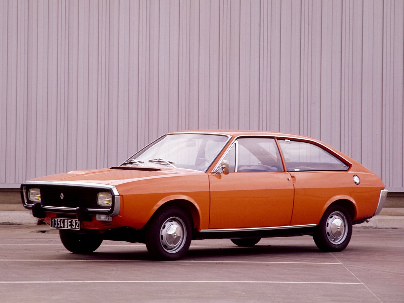 Renault 15 (1972–1980) · 1.3 MT (60 л.с.)