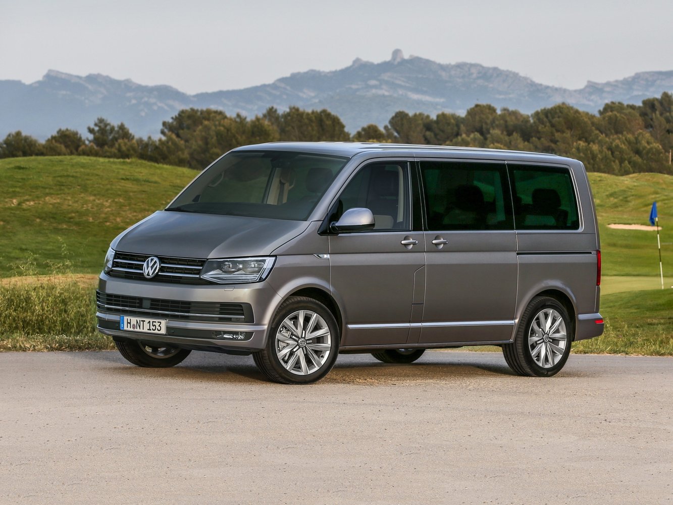 Volkswagen Multivan T6 (2015–2020) · 2.0d MT (204 л.с.) 4WD
