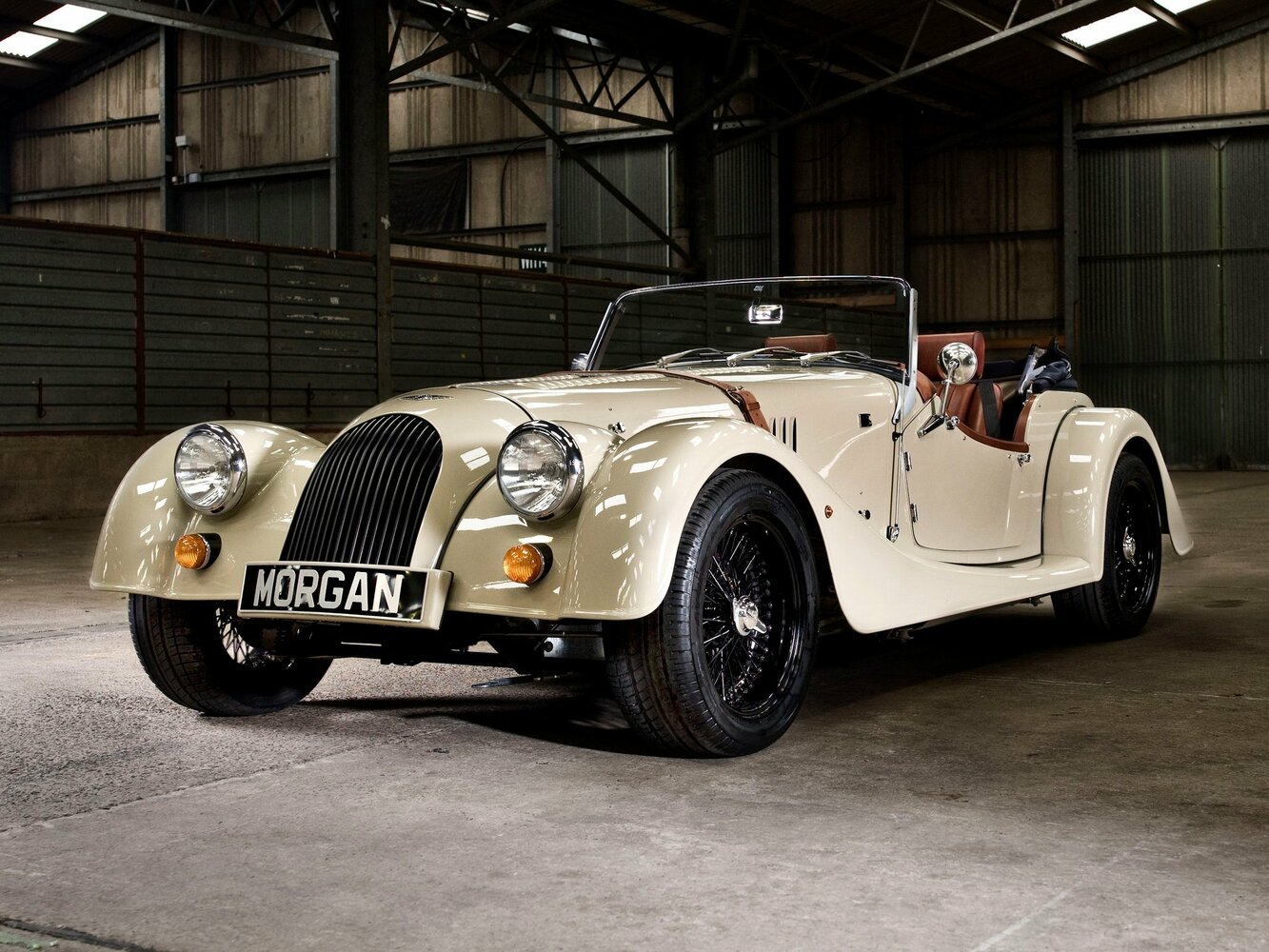 Morgan Roadster (2004–2016) · 3.7 MT (280 л.с.)