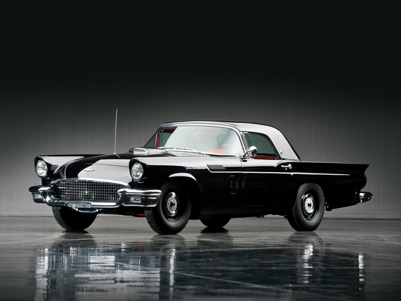 Ford Thunderbird I (1955–1957) · 5.1 MT (274 л.с.)