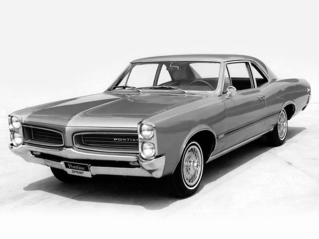 Pontiac Tempest II (1964–1970) · 5.8 MT (269 л.с.)