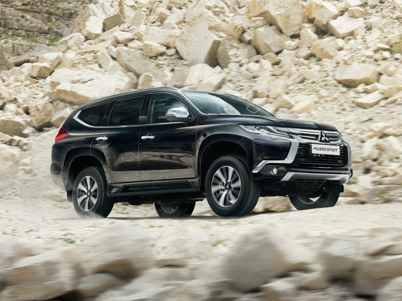 Mitsubishi Pajero Sport III (2015–2021) · 3.0 AT (209 л.с.) 4WD