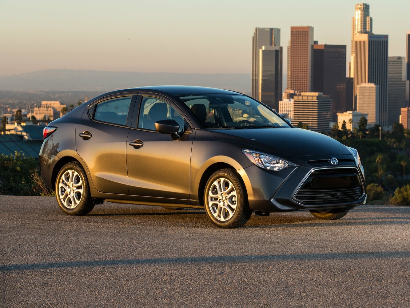 Scion iA (2015–2016) · 1.5 MT (106 л.с.)