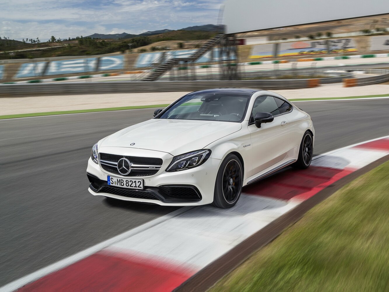 43 AMG 3.0 AT (367 л.с.) 4WD