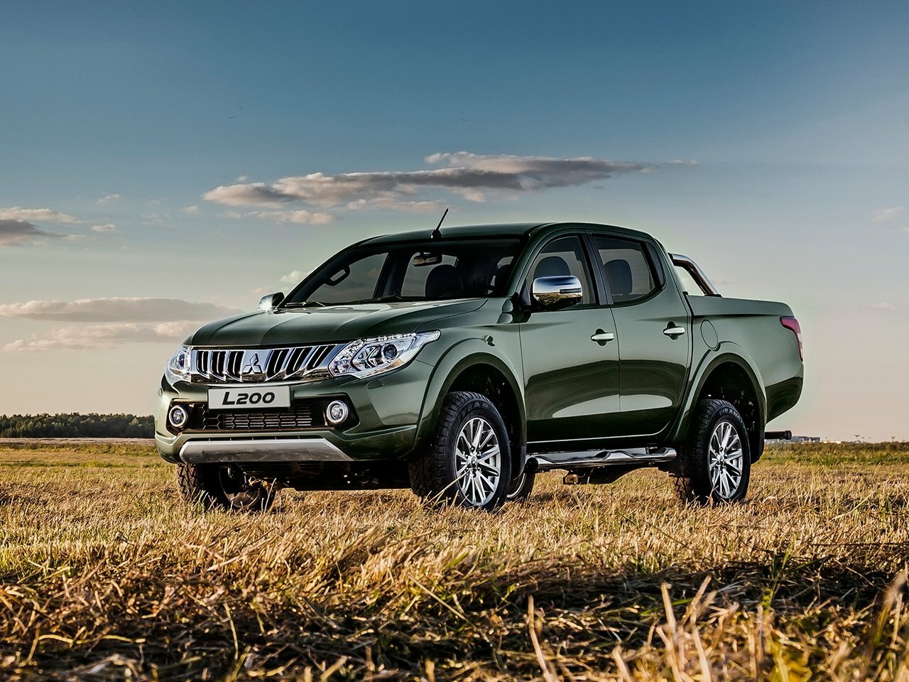 Mitsubishi L200 V (2015–2019) · 2.4d AT (154 л.с.) 4WD
