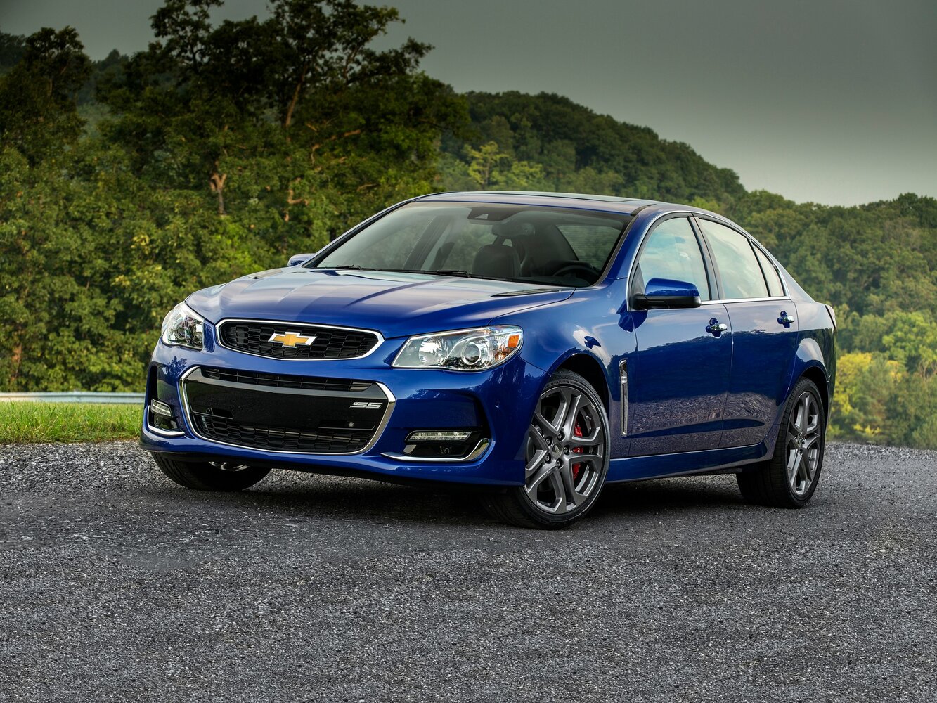 Chevrolet SS I Рестайлинг (2015–2017) · 6.2 AT (415 л.с.)