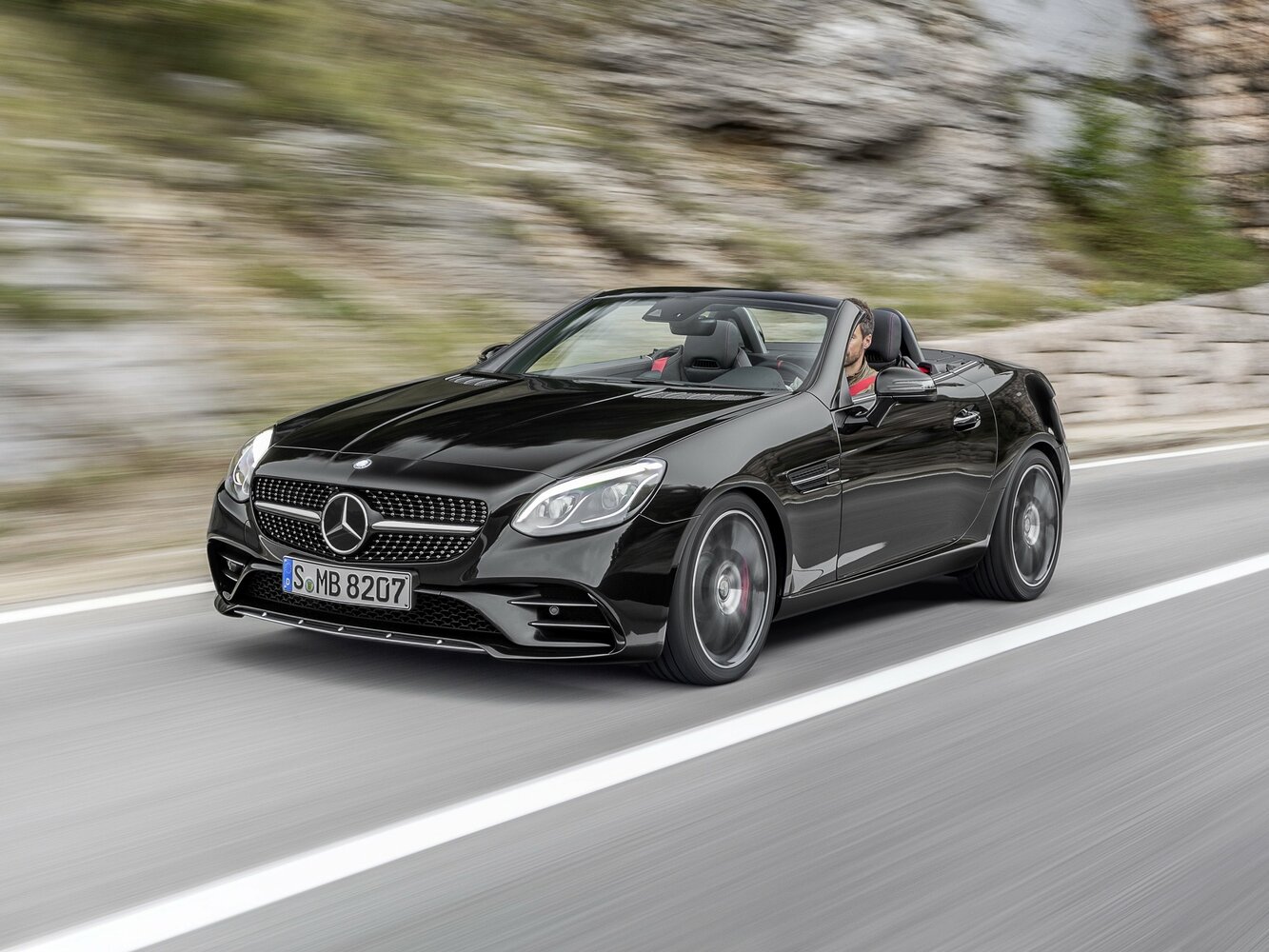 Mercedes-Benz SLC AMG I (R172) (2016–2020) · 3.0 AT (390 л.с.)