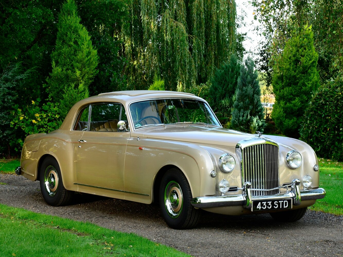 Bentley S I (1955–1959) · 4.9 AT (135 л.с.)
