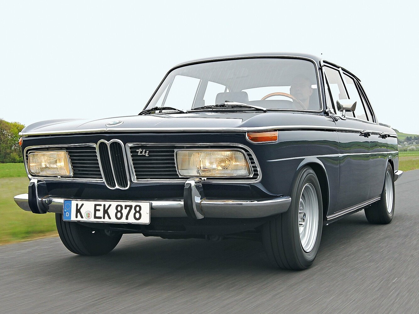 BMW New Class 2000 (1965–1970) · 2.0 AT (121 л.с.)
